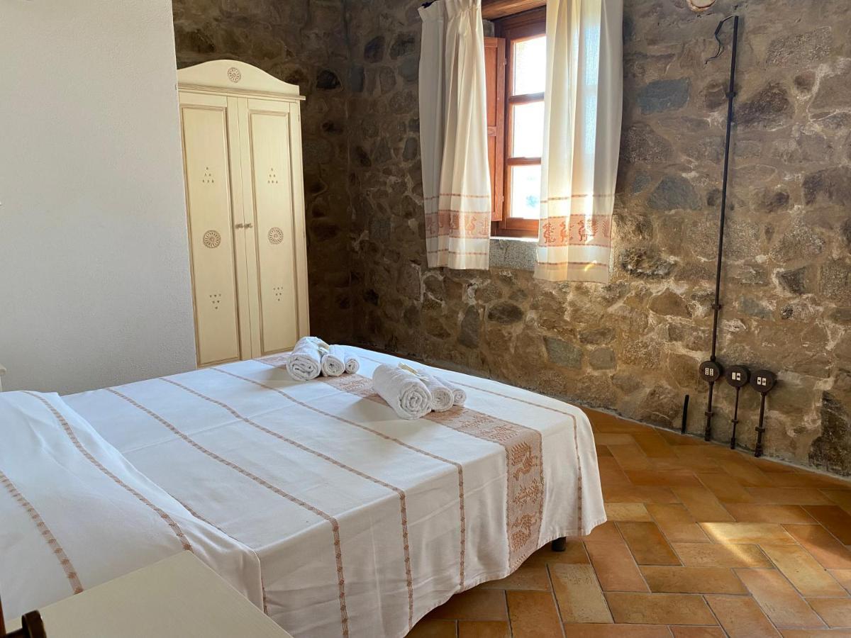 Bed And Bike Antico Mulino Aglientu Exterior foto